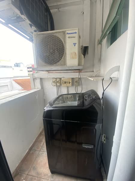 Balmy Court, 6 Lorong 27A Geylang, 4 Bedrooms, 1,066 sqft, Apartment For Rent, by Yew Peck Leng, 24350969 - PropertyGuru.com.sg