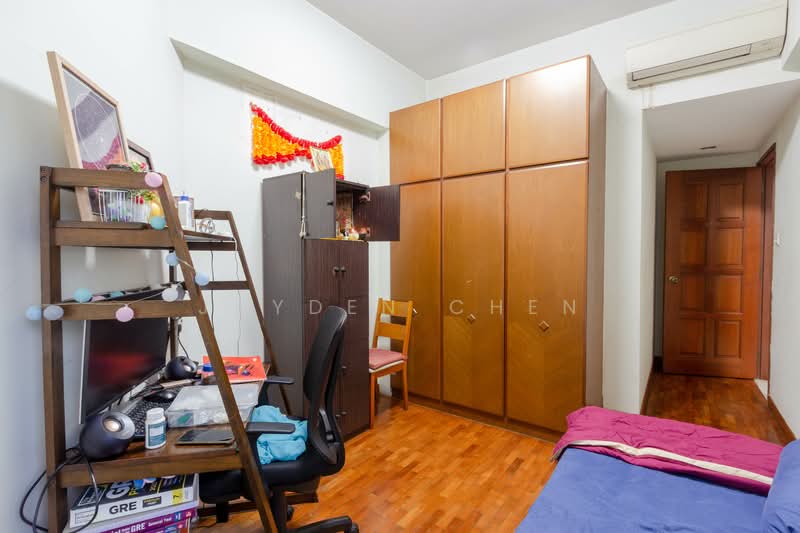 For Rent - Simsville