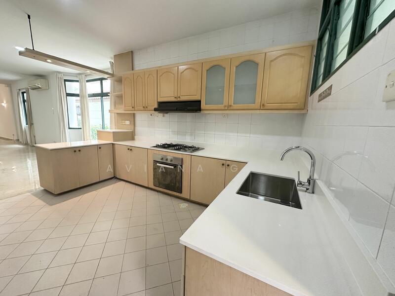 For Rent - Eastwood Semi-Detached