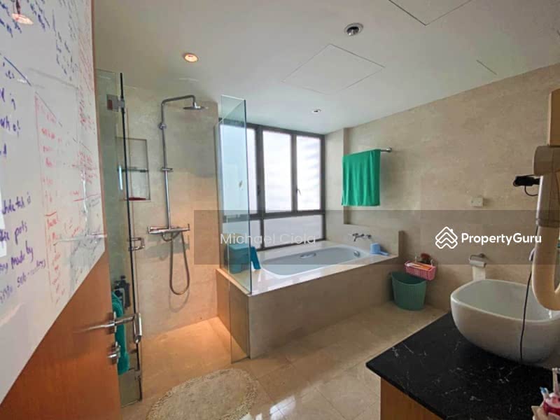 View to offer Priced to Negotiate Hurry
