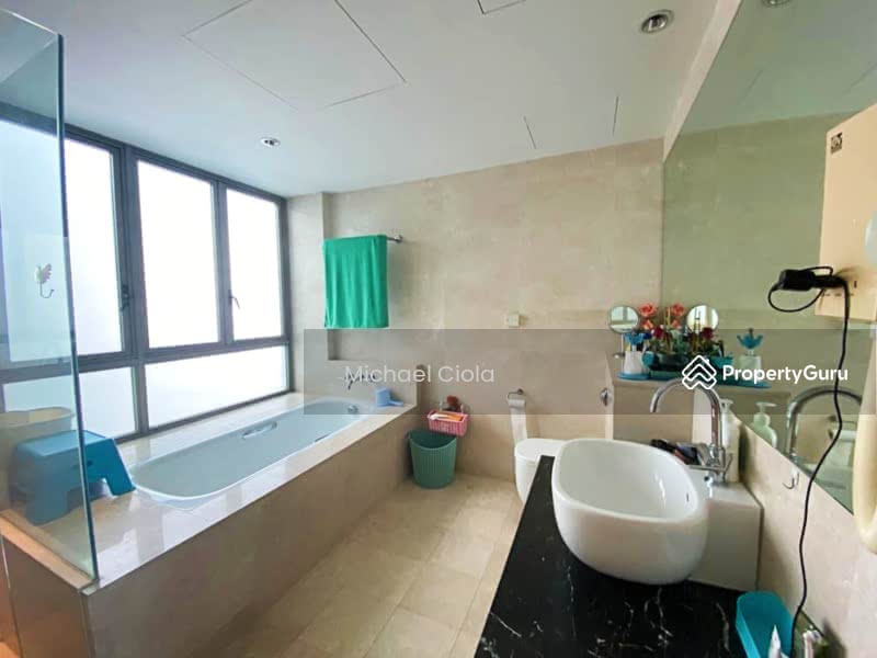 View to offer Priced to Negotiate Hurry