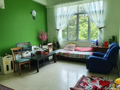 For Sale - The Daffodil