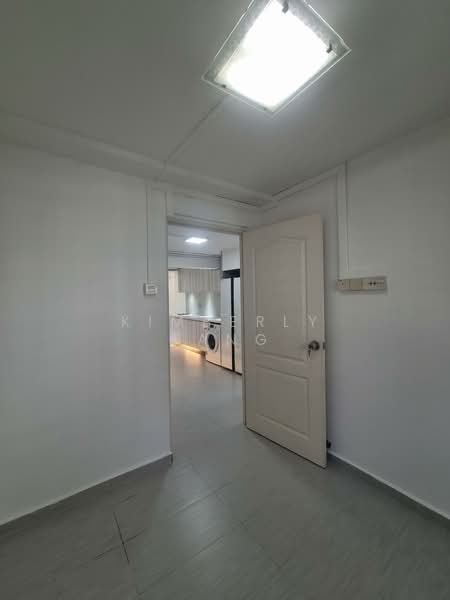 47 Marine Crescent, 47 Marine Crescent, 2 Bedrooms, 699 sqft, HDB Flat For Rent, by Kimberly Tang, 24358248 - PropertyGuru.com.sg