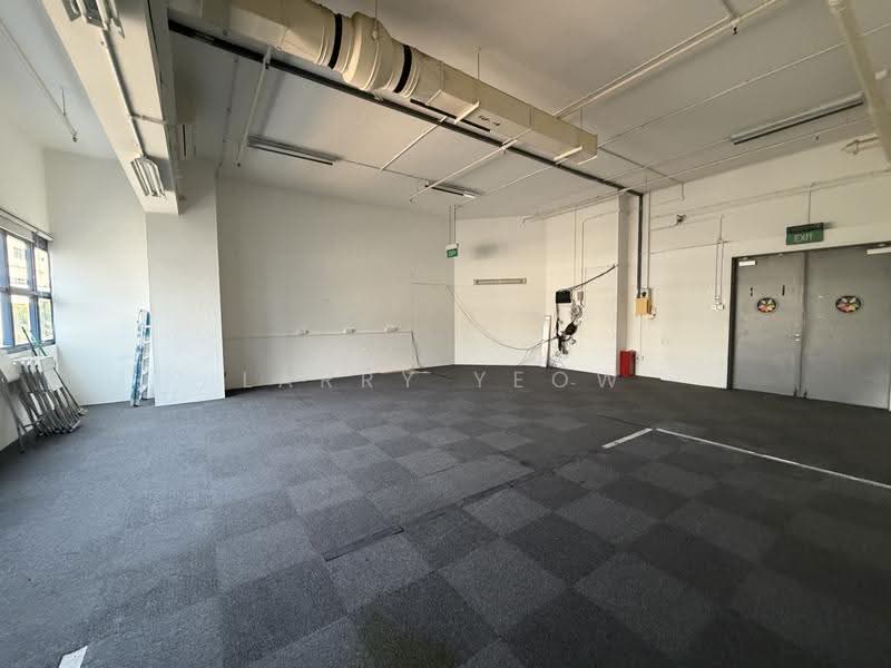Ubi Techpark, 10 Ubi Crescent, Eunos / Geylang / Paya Lebar, 883 sqft, Light Industrial (B1) For Rent, by Larry Yeow, 24360037 - CommercialGuru.com.sg
