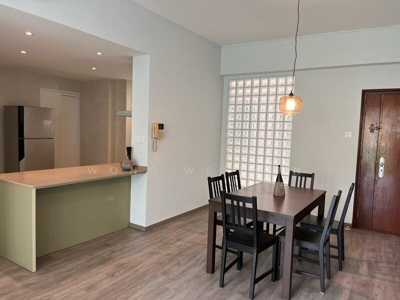 Springdale Condo, 51 Hindhede Walk, 3 Bedrooms, 1,108 sqft, Condominium For Rent, by Wong Wei Mun, 24360075 - PropertyGuru.com.sg