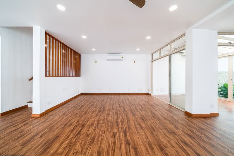 Frankel Estate, Dunbar Walk, 4 Bedrooms, 3,600 sqft, Semi-Detached House For Rent, by Wayne Tang, 24360743 - PropertyGuru.com.sg