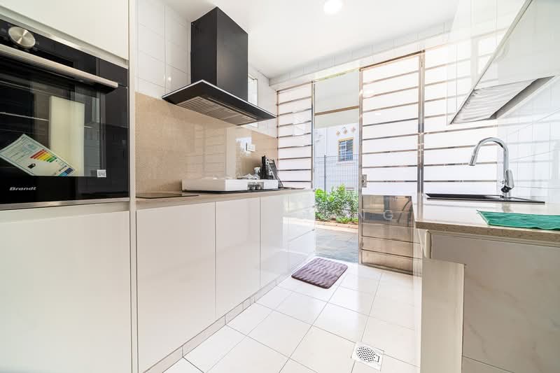 Frankel Estate, Dunbar Walk, 4 Bedrooms, 3,600 sqft, Semi-Detached House For Rent, by Wayne Tang, 24360743 - PropertyGuru.com.sg