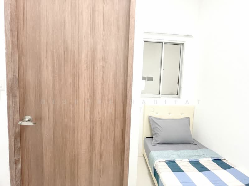 Varsity Park Condominium, 30 West Coast Road, Room Rental, 100 sqft, Condominium For Rent, by Bespoke Habitat Pte Ltd, 24360848 - 01-36 ECON1 - PropertyGuru.com.sg
