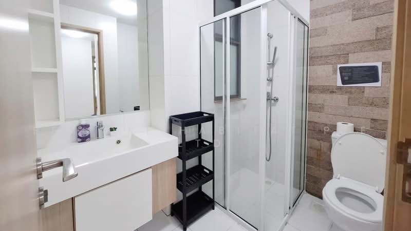 Varsity Park Condominium, 30 West Coast Road, Room Rental, 100 sqft, Condominium For Rent, by Bespoke Habitat Pte Ltd, 24360848 - 01-29 Common Bathroom - PropertyGuru.com.sg