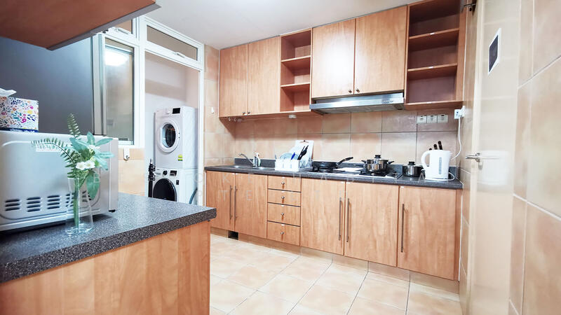 02-18 Kitchen