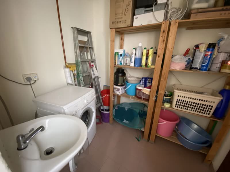 City Plaza, 810 Geylang Road, Room Rental, 150 sqft, Apartment For Rent, by Connie Chai, 24361485 - PropertyGuru.com.sg