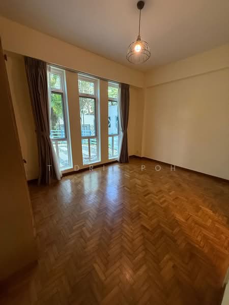 Jervois Lodge, 32 Jervois Road, 3 Bedrooms, 1,668 sqft, Condominium For Sale, by Tedric Poh, 24362055 - PropertyGuru.com.sg