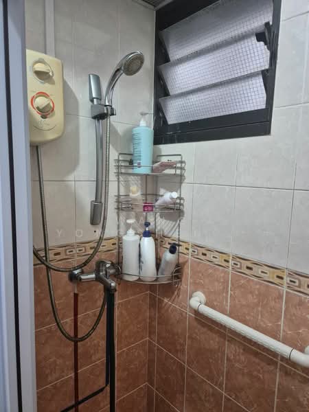 461 Clementi Avenue 3, 461 Clementi Avenue 3, Room Rental, 200 sqft, HDB Flat For Rent, by Wang YongSheng Clement, 24363698 - PropertyGuru.com.sg