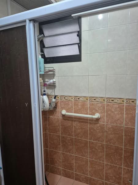 461 Clementi Avenue 3, 461 Clementi Avenue 3, Room Rental, 200 sqft, HDB Flat For Rent, by Wang YongSheng Clement, 24363698 - PropertyGuru.com.sg