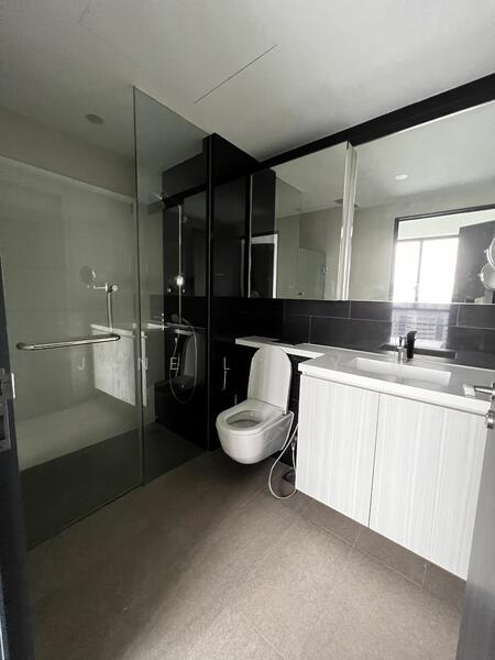 Gem Residences Condominium For Sale at S$ 950,000 | PropertyGuru Singapore