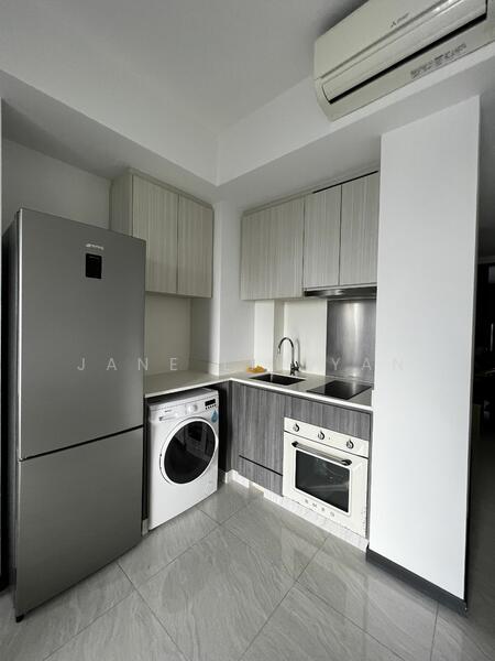 Gem Residences Condominium For Sale at S$ 950,000 | PropertyGuru Singapore