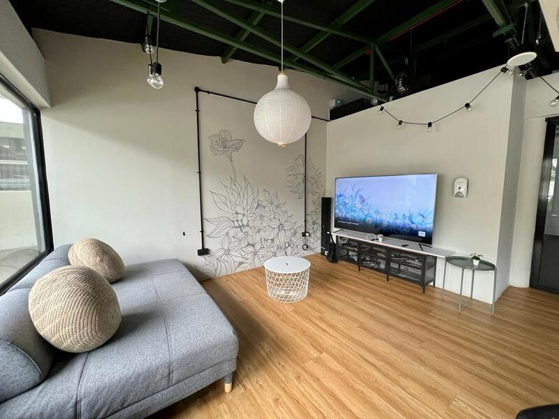 Coliwoo - Lutheran ( convenient for NUS / Curtin student ), 1A Lutheran Rd , Singapore 267745, 1 Bedroom, 250 sqft, Apartment For Rent, by Ricky Ngo, 24364101 - PropertyGuru.com.sg