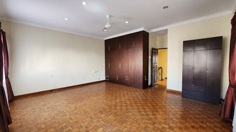 Carmen Street, , 4 Bedrooms, 2,241 sqft, Corner Terrace For Rent, by Francis Lee, 24365219 - Bright and cosy - PropertyGuru.com.sg