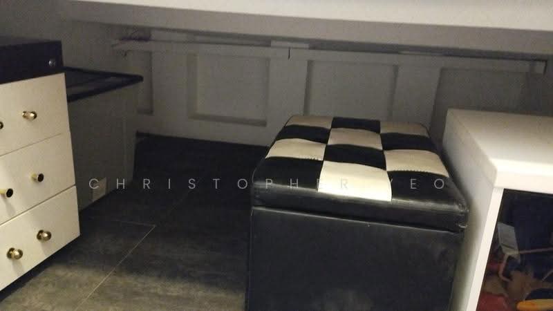 People's Park Complex, 1 Park Road, Boat Quay / Raffles Place / Marina, Room Rental, 70 sqft, Apartment For Rent, by Christopher Yeo, 24365316 - Interior - PropertyGuru.com.sg