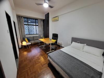 For Rent - Lakepoint Condo