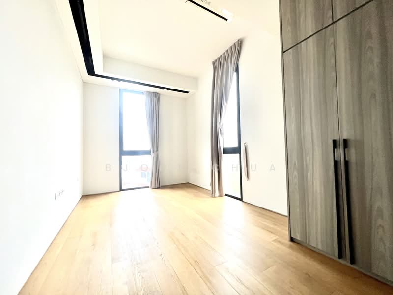 Serene Park, 32 Tamarind Road, 7 Bedrooms, 11,135 sqft, Detached House For Rent, by Bjorn Chua, 24366895 - PropertyGuru.com.sg
