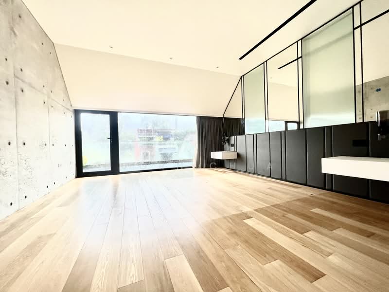 Serene Park, 32 Tamarind Road, 7 Bedrooms, 11,135 sqft, Detached House For Rent, by Bjorn Chua, 24366895 - PropertyGuru.com.sg