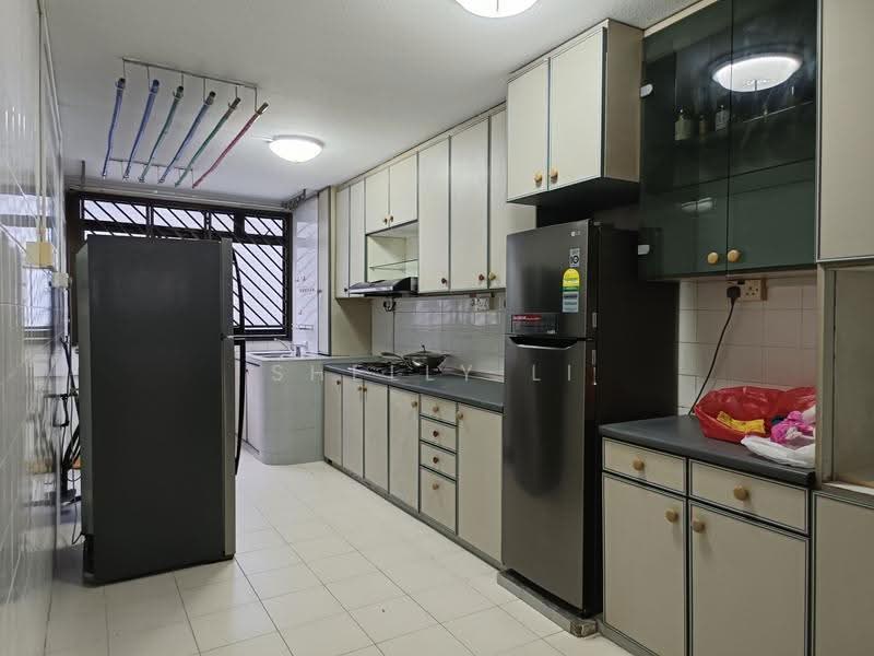 142 Simei Street 2, 142 Simei Street 2, Pasir Ris / Tampines, 3 Bedrooms, 1,313 sqft, HDB Flat For Rent, by Shelly Li, 24367469 - Kitchen - PropertyGuru.com.sg