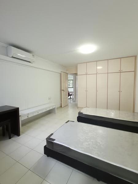 142 Simei Street 2, 142 Simei Street 2, Pasir Ris / Tampines, 3 Bedrooms, 1,313 sqft, HDB Flat For Rent, by Shelly Li, 24367469 - Bedroom - PropertyGuru.com.sg