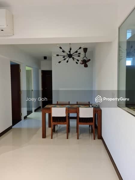 For Rent - 288A Compassvale Crescent