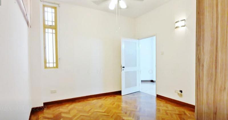 Orange Regency, 101 Fernhill Road, Tanglin / Holland / Bukit Timah, 3 Bedrooms, 2,422 sqft, Apartment For Rent, by Lawrence Hong, 24368139 - PropertyGuru.com.sg