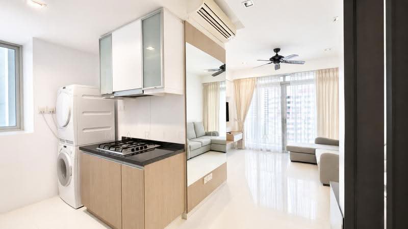 The Metropolitan Condominium, 6 Alexandra View, Alexandra / Commonwealth, 2 Bedrooms, 775 sqft, Condominium For Rent, by Marie D Lam, 24370242 - PropertyGuru.com.sg