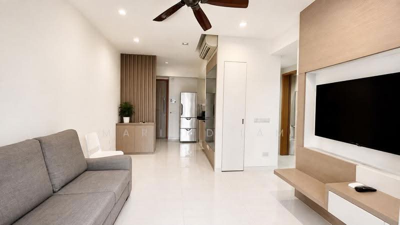 The Metropolitan Condominium, 6 Alexandra View, Alexandra / Commonwealth, 2 Bedrooms, 775 sqft, Condominium For Rent, by Marie D Lam, 24370242 - PropertyGuru.com.sg