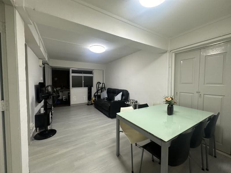 130 Bukit Merah View, 130 Bukit Merah View, Alexandra / Commonwealth, 2 Bedrooms, 699 sqft, HDB Flat For Rent, by Esther Ong, 24370343 - PropertyGuru.com.sg