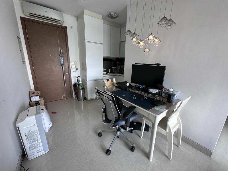 For Rent - Cosmo