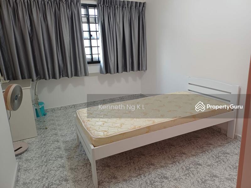 For Rent - 186 Pasir Ris Street 11
