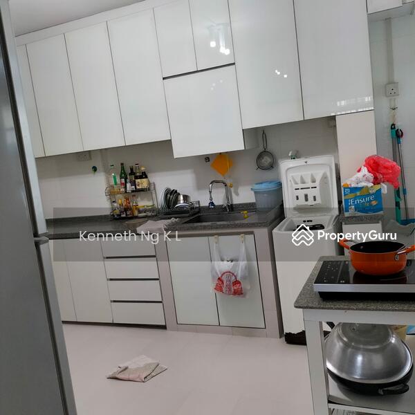 For Rent - 186 Pasir Ris Street 11