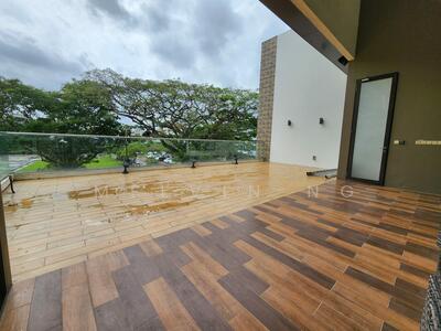 For Sale - ⭐Unblocked⭐Reasonable Price✅Bayshore MRT✅11years Old, FREEHOLD Semi-D off Upper East Coast