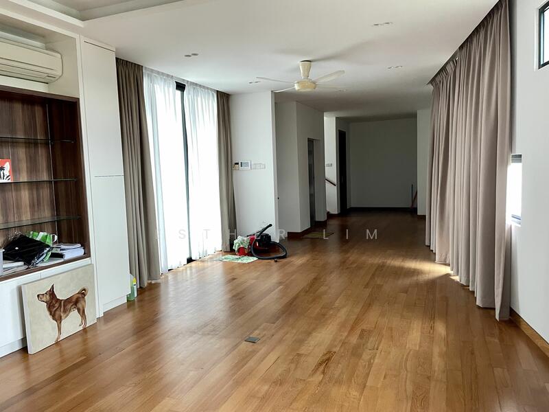 Level 2: family area