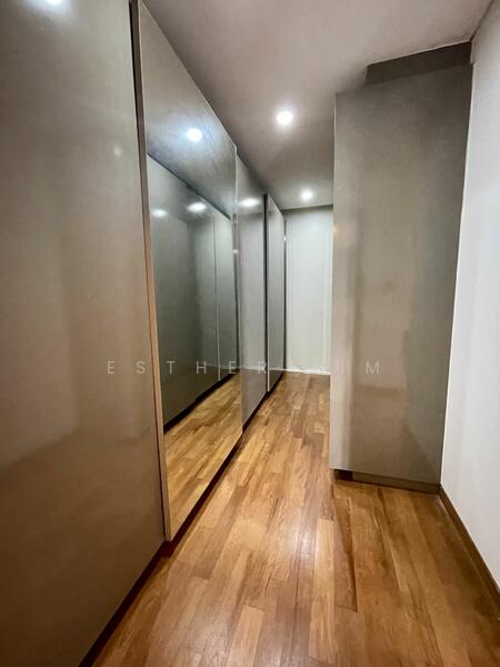 MBR walk in wardrobe