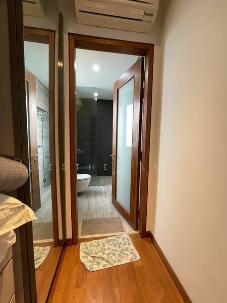 Junior master bathroom