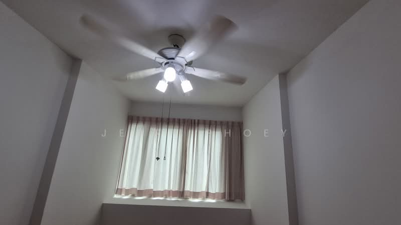 Sunglade, 9 Serangoon Avenue 2, Hougang / Punggol / Sengkang, Room Rental, 100 sqft, Condominium For Rent, by Jerry Phoey, 24372075 - PropertyGuru.com.sg