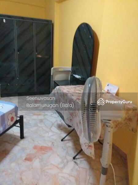 For Rent - 215 Serangoon Avenue 4