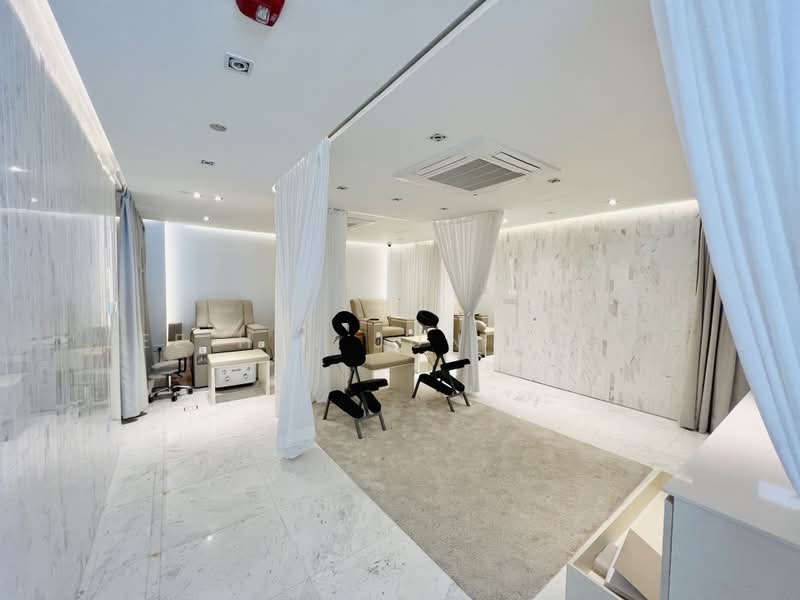Massage Parlour, Eng Kong Terrace, 1,167 sqft, Shop / Shophouse For Rent, by Lee Hui Jun (Joy), 24372941 - CommercialGuru.com.sg