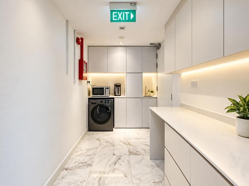Massage Parlour, Eng Kong Terrace, Clementi Park / Upper Bukit Timah, 1,167 sqft, Shop / Shophouse For Rent, by Lee Hui Jun (Joy), 24372941 - Interior - CommercialGuru.com.sg