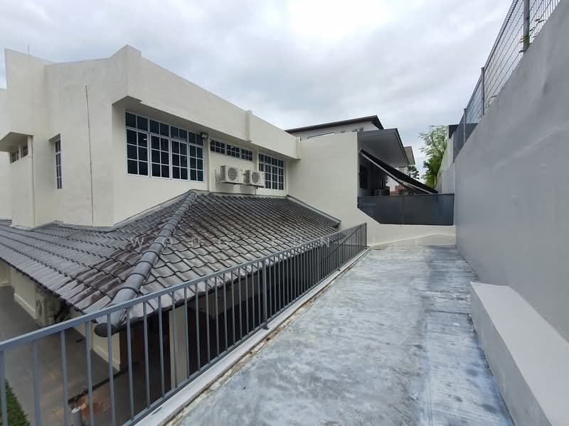 Hock Swee Hill, 48 Begonia Drive, 5 Bedrooms, 3,200 sqft, Semi-Detached House For Rent, by Wong Jun Jie, 24373517 - PropertyGuru.com.sg