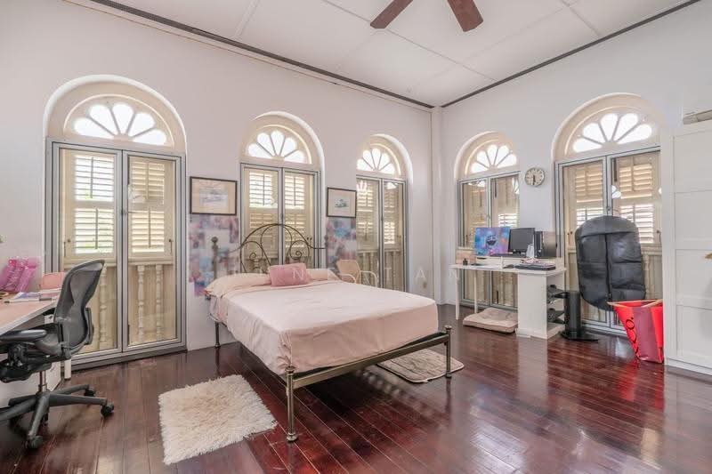 Emerald Hill Conservation Area, Emerald Hill Road, Orchard / River Valley, 4 Bedrooms, 5,500 sqft, Conservation House For Rent, by June Tan, 24374616 - PropertyGuru.com.sg