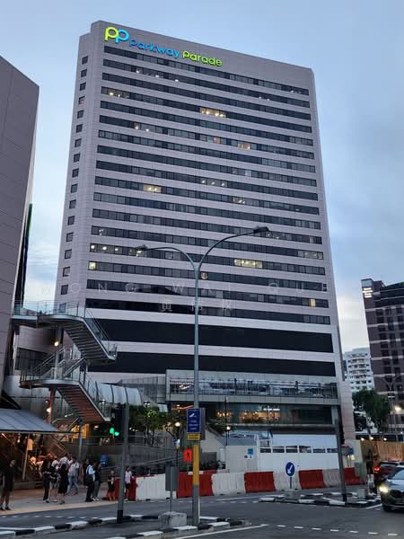 Parkway Parade, 80 Marine Parade Road, 2,811 sqft, Office For Rent, by Wong Wai Quen 黄伟权, 24375384 - CommercialGuru.com.sg