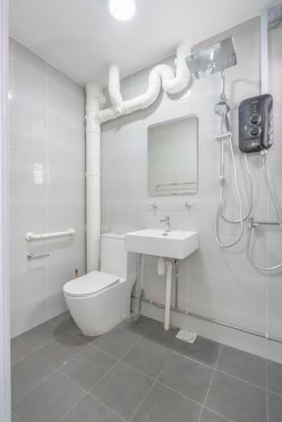 423 Pasir Ris Drive 6, 423 Pasir Ris Drive 6, 3 Bedrooms, 1,119 sqft, HDB Flat For Rent, by Tina Sun, 24376243 - PropertyGuru.com.sg