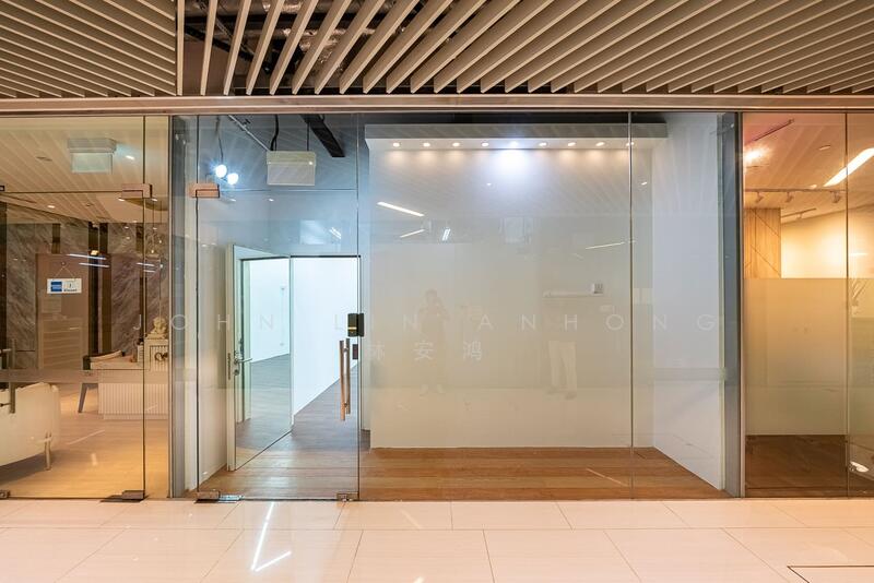 City Gate, 371 Beach Road, 495 sqft, Mall Shop For Sale, by John Lin Anhong 林安鸿, 24376386 - CommercialGuru.com.sg