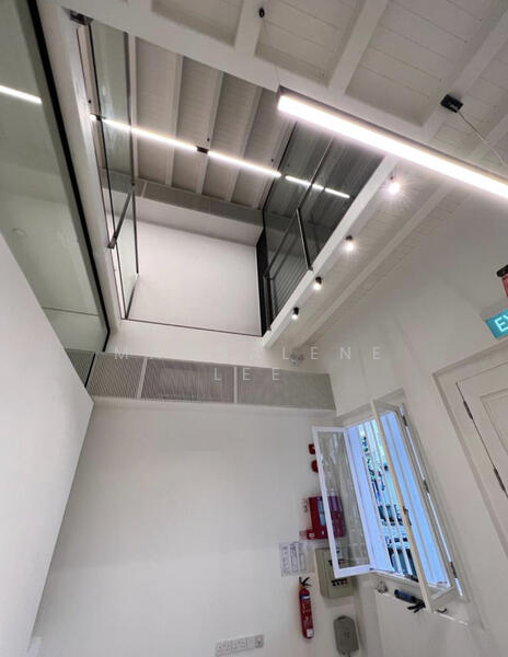 151 Telok Ayer Exclusive n beautiful unit, Telok Ayer Street, 3,600 sqft, Shop / Shophouse For Sale, by Magdalene Lee, 24376444 - CommercialGuru.com.sg
